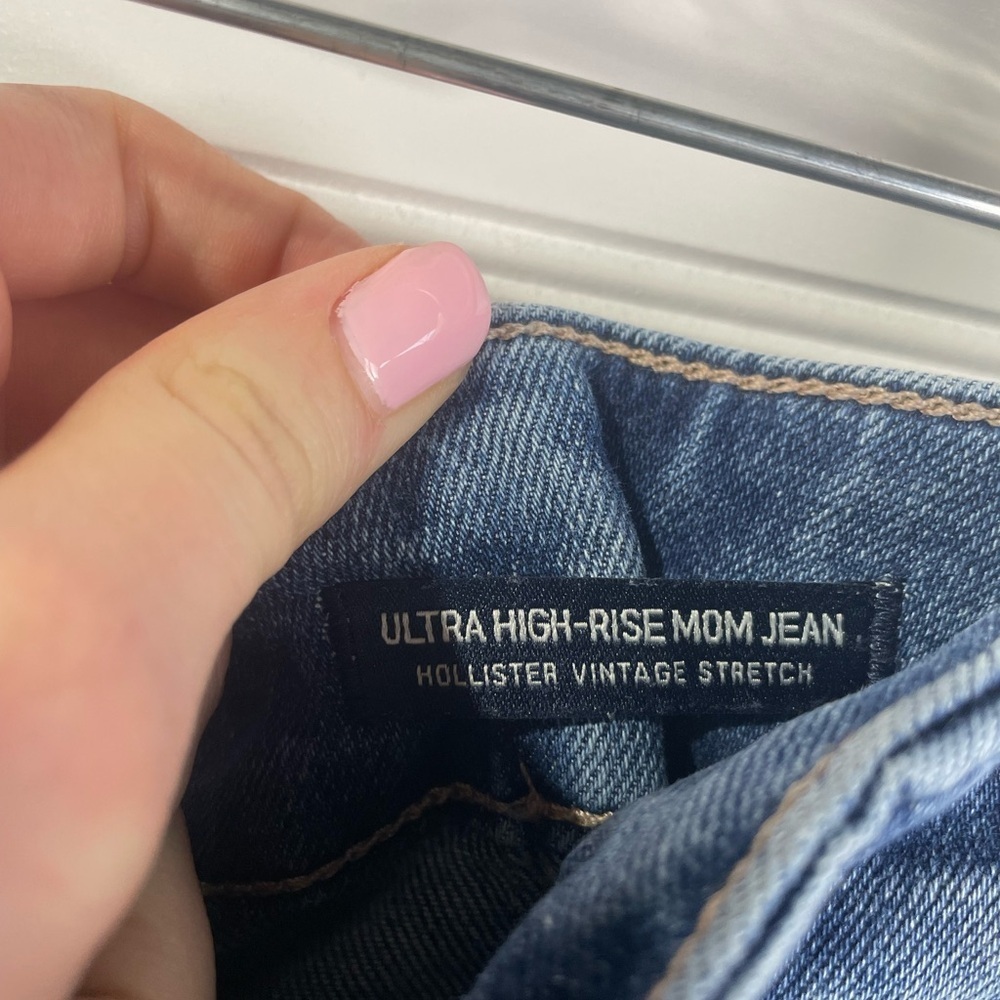 Hollister Ultra High-Rise Mom Jean Vintage Stretch Blue Denim Jeans 5R Women’s - Picture 7 of 11